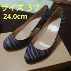 美品　コルソローマ　ゼブラ柄　スエードパンプス　37のサムネイル