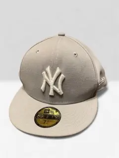 Item thumbnail for item 4bc03af2-572a-4f0d-975f-b817a9193990