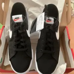 本日値下げ　NIKE WMS COURT LEGACY CANVAS 25cm