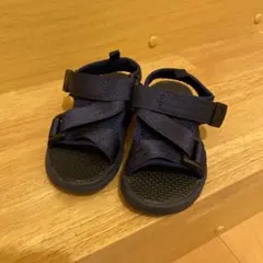 サンダル