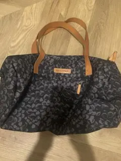 EASTPAK ボストンバッグ 総柄 レザーハンドル