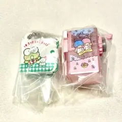 サンリオキャラクターズ レトロミニチュアチャーム　けろっぴ　キキララ　ガチャ