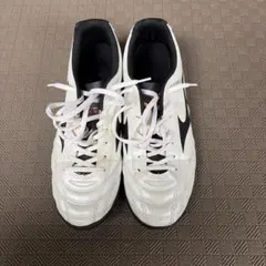 Mizuno モナキダ サッカーシューズ ホワイト/ブラック 26.5cm