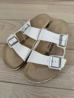 Item thumbnail for item 518d5319-d409-474e-834e-1a6345f95273