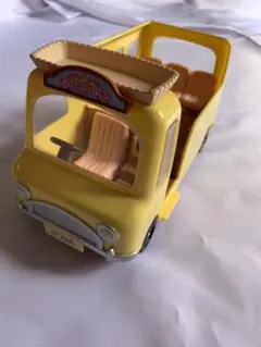 シルバニア　幼稚園バス