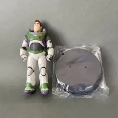 トイストーリー　バズ・ライトイヤー フィギュア スタンド付き
