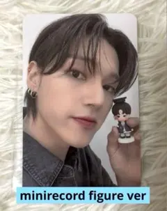 ATEEZ ウヨン figure ver 特典トレカ