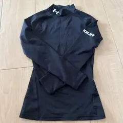 UNDER ARMOUR アンダーシャツ