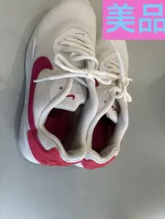 Item thumbnail for item caa1a059-e51a-446b-bf7f-3064b4c16693