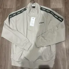 新品　umbro ジャージ Lサイズ