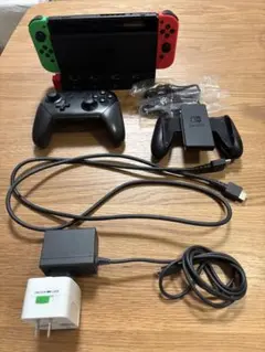 Nintendo Switch グリーン/レッド 本体（韓国版、箱無し）