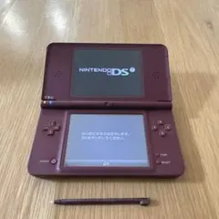 Nintendo DSi LL ワインレッド