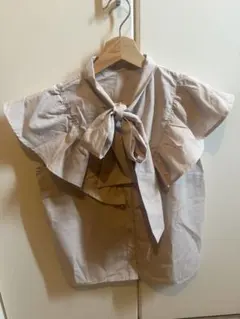 ノースリーブブラウス