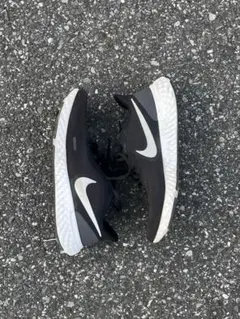 NIKE Revolution ナイキ スニーカー 運動靴 ランニング ブラック