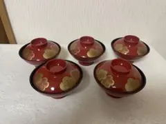 （昭和レトロ）赤い花模様　蓋付き汁椀5個　蓋つきお椀　吸物椀　吸い物椀　小吸物椀