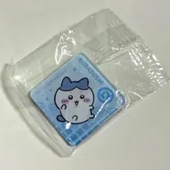 ちいかわ　くら寿司　マグネット　ハチワレ