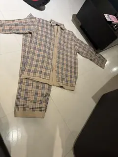 Burberryセットアップlサイズ