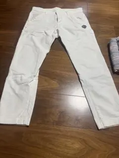 Item thumbnail for item fba4da34-c20c-4b42-aca0-2b55c9051445