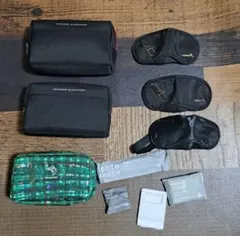 新品　American AirlinesとJALのビジネスクラスポーチ