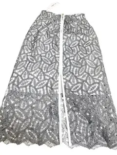レース タイトスカートロング丈 グレー13000円→5000円タグ付き　saleのサムネイル