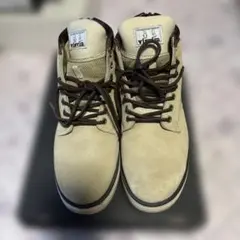 visvim ハイカットスニーカー ベージュのサムネイル