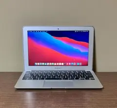 軽量 Macbook Air 2013 11インチ、4GB、128GB