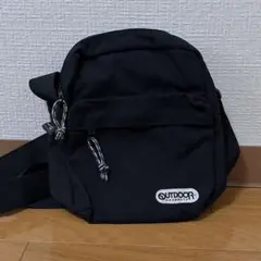 アウトドア ショルダーバッグ 黒✨新品未使用のサムネイル