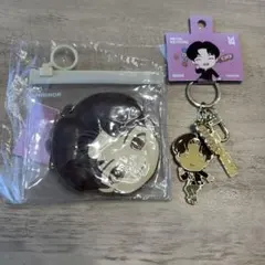 BTS SUGA 鏡とキーホルダーセット 新品