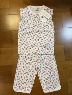 新品未使用 プチバトー 花柄プリントフリル袖パジャマ 6ans 116cm