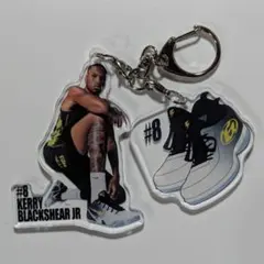 群馬クレインサンダーズ ケリー・ブラックシアーJR選手 2連アクキー スニーカー