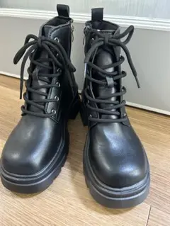 ZARA トラックソール 厚底 レースアップブーツ ブラック 26cm - メルカリ