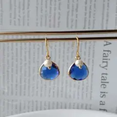 №300　淡水パール×blueピアスイヤリング