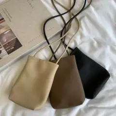 【BLATE】 上質miniショルダーbag ベージュ