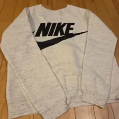 Nike ホワイト スウェットトレーナーＬ