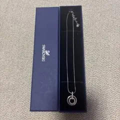 【SWAROVSKI】ネックレス　シルバー　箱付き