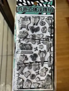 ミ*︎様 クレヨンしんちゃん　ボンボンドロップシール風　立体シール　海外限定　モ