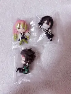 鬼滅の刃 ねむらせ隊 甘露寺蜜璃 伊黒小芭内 竈門炭治郎