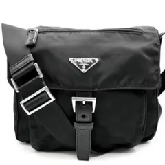 Item thumbnail for item 3d7bc325-32a4-4411-bfac-8299ff378deb