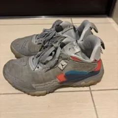 NIKE Jordan MA2 グレー