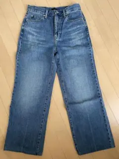 UNIQLO ワイドストレートデニム 24