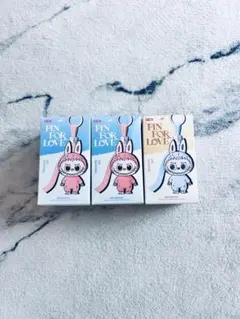 PIN FOR LOVE イニシャルラブブ　LABUBU らぶぶ ポップマート