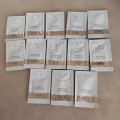 ETVOS エトヴォス ホワイトニングクリアセラムW. 1ml13枚のサムネイル