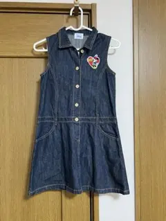 Item thumbnail for item 21f5ff05-40e0-4d20-893d-db31d860c7f5