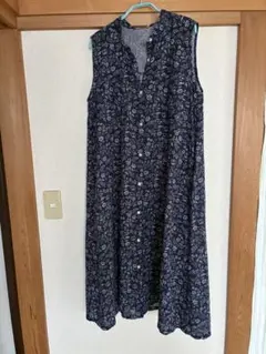 studioCLIP ネイビー 花柄 ノースリーブ ワンピース