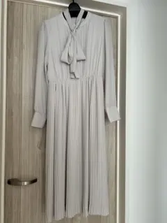 産前　産後 プリーツ　ワンピース　マタニティ　授乳期　ボタン　春服　ドレス