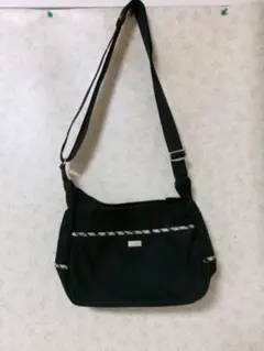 103389　DAKS ダックス　ショルダーバッグ　黒