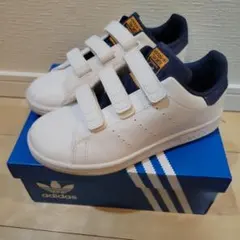 adidas Stan Smith ホワイト/デニムネイビー