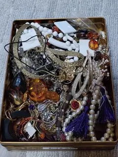 遺品整理　アクセサリーセット