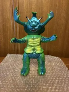 やまなや製 怪獣郷 エレキザウルス ソフビ フィギュア - メルカリ