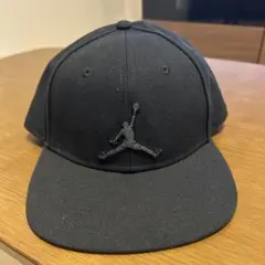 キャップ スナップバック 着用